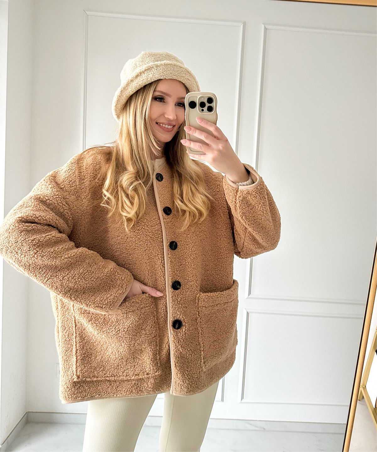 Teddy Jacke Camel – Oversized Fit